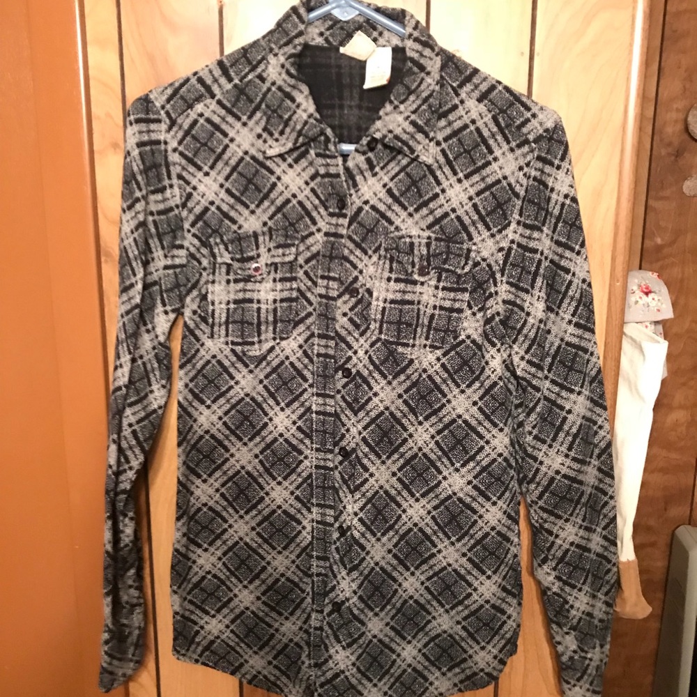 Long sleeve button up